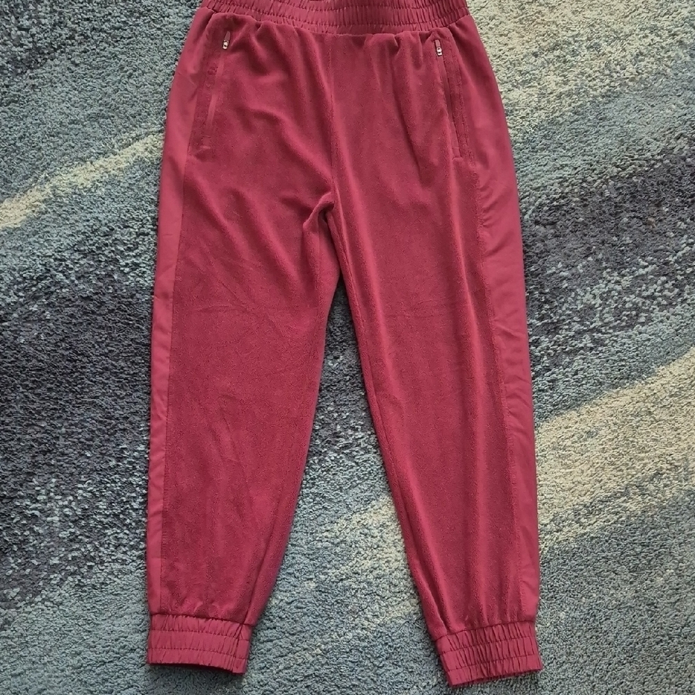 ZYIA Womens Burgundy Fleece Joggers..size L